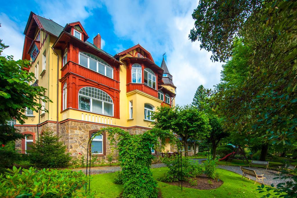 Kaja Medical & Spa Swieradow-Zdroj Exterior photo